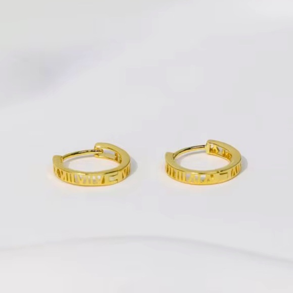 925 sterling  Silver  Gold Plated Roman Numeral Hoop Earrings - Picture 4 of 5